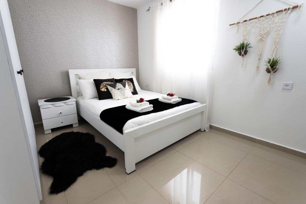 Yalarent Seaview 3Br Apt - Families Only Apartment Eilat Exterior photo